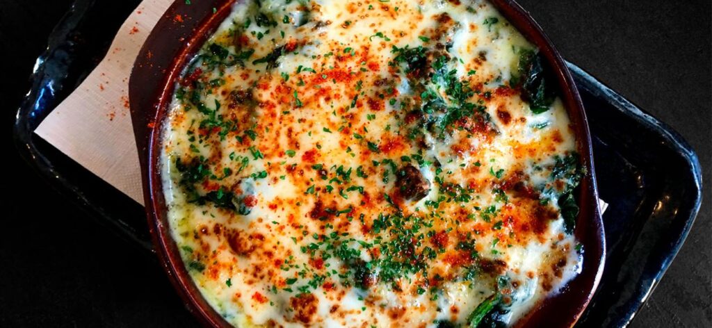 huevos al horno con espinaca huevos con espinaca y queso